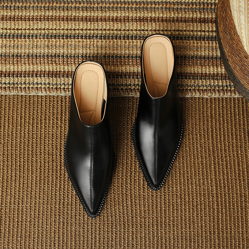 womens black mule shoes